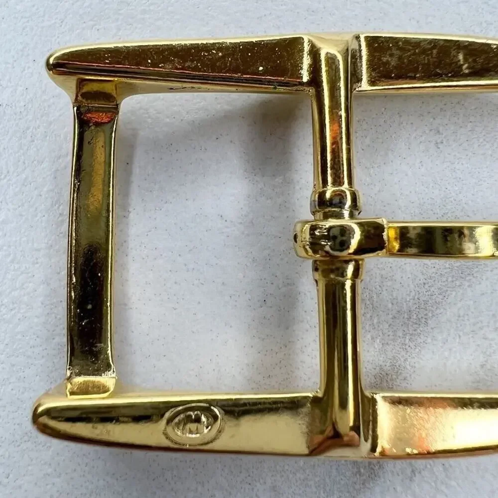 Vintage Gold Tone Simple Basic Belt Buckle for up to 1 Inch Belt